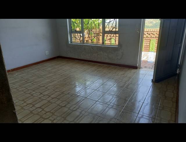 3 BEDROOM HOUSE RENTED IN UMLAZI BB